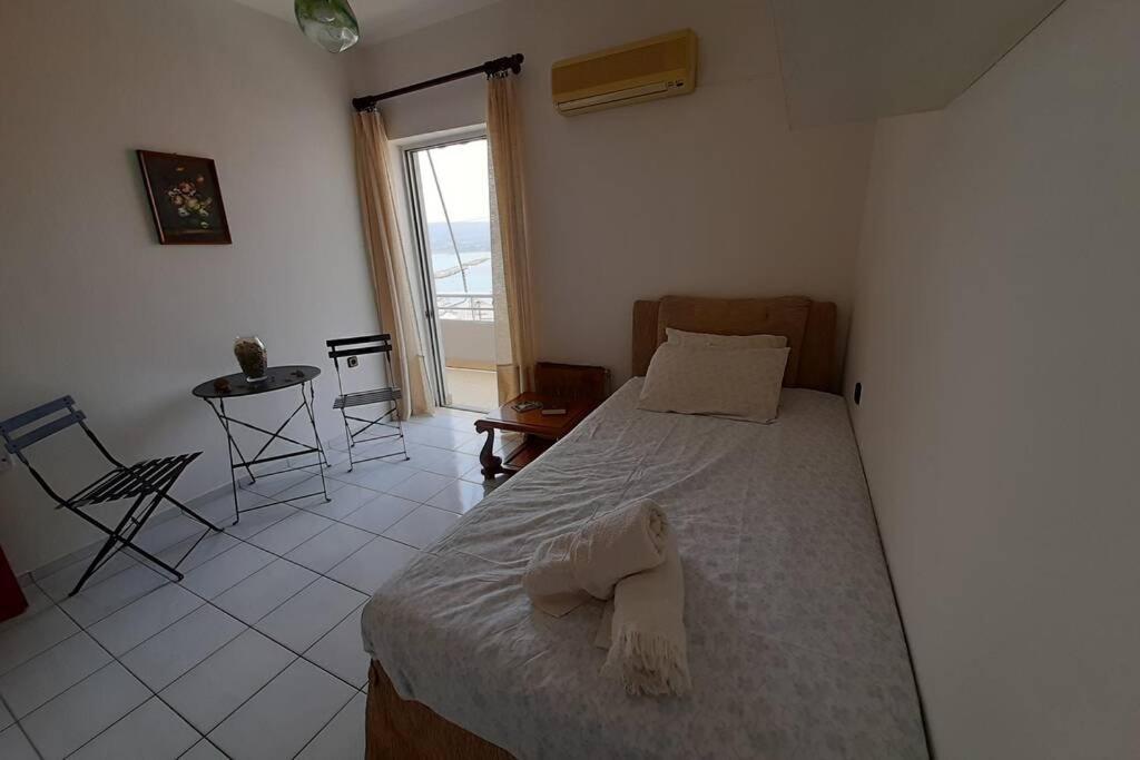 Apartment Sea Front Agios Nikolaos (Crete)